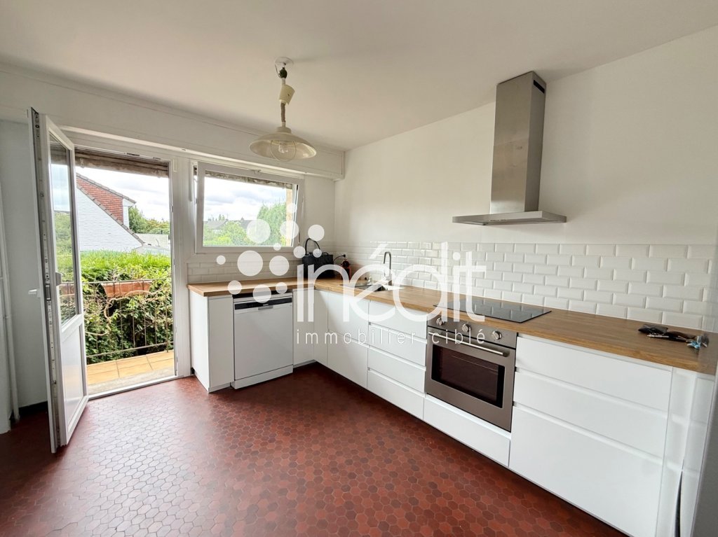 MAISON A LOUER - LAMBERSART CHATEAU VERGHELLES - 95 m2 - 1 520 &euro; charges comprises par mois