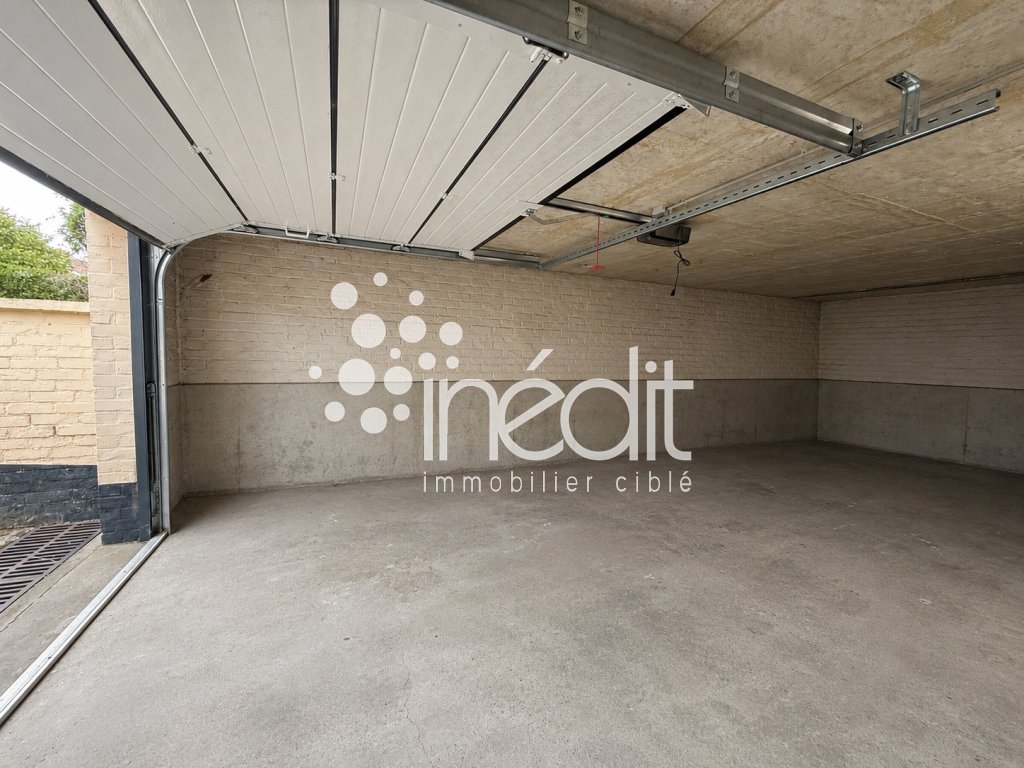 MAISON A LOUER - LAMBERSART CHATEAU VERGHELLES - 95 m2 - 1 520 &euro; charges comprises par mois