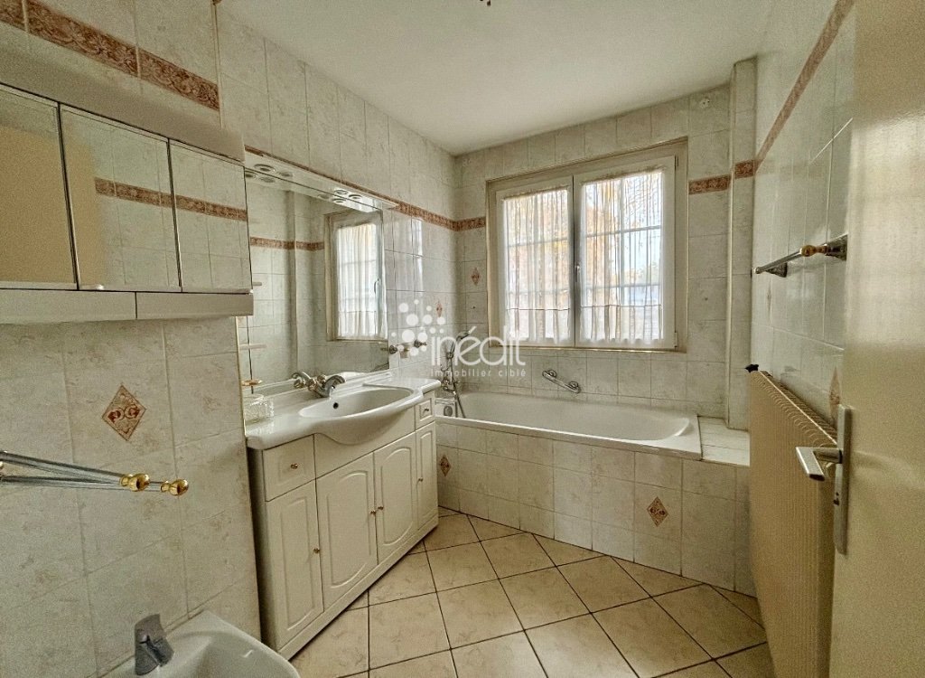MAISON A VENDRE - LAMBERSART - 150 m2 - 399 000 €