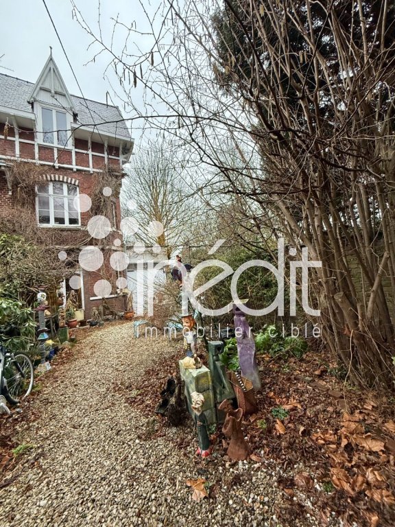 MAISON - LAMBERSART - 139 m2 - VENDU