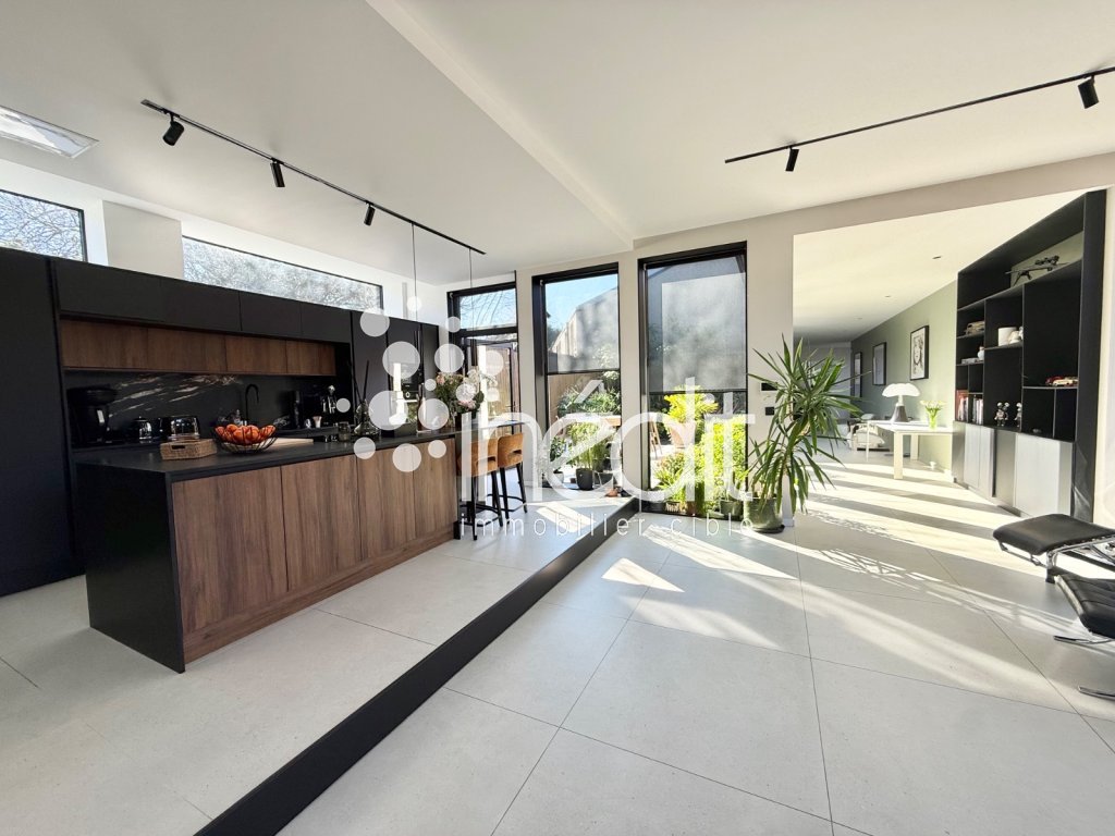 MAISON A VENDRE - LAMBERSART - 317 m2 - 1�299�000�&euro;