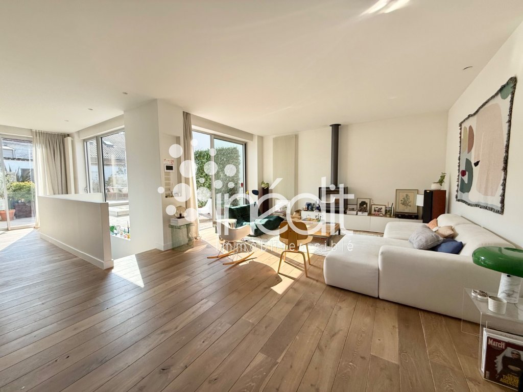 MAISON A VENDRE - LAMBERSART - 180 m2 - 742 000 &euro;