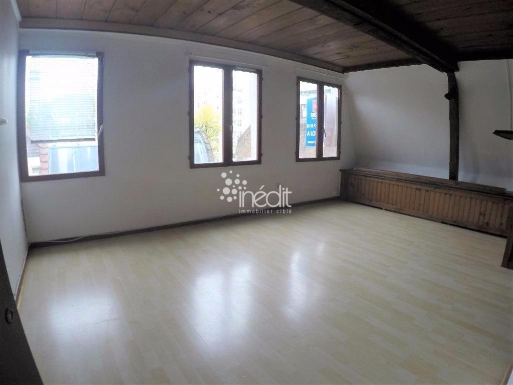 APPARTEMENT T1 - LILLE CENTRE - 29.12 m2 - LOUÉ
