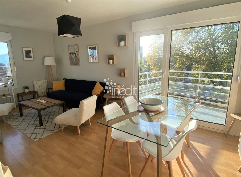 APPARTEMENT T1 - LILLE FIVES - 37 m2 - LOUÉ