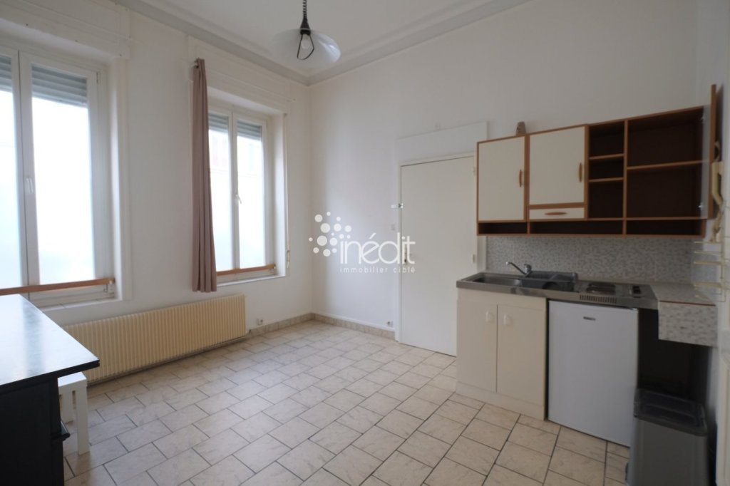 APPARTEMENT T1 - LILLE VAUBAN - 20 m2 - LOUÉ