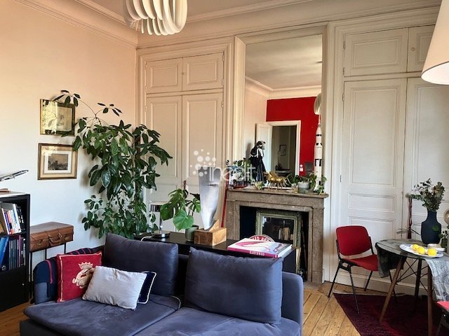 APPARTEMENT T2 - LILLE CENTRE - 65.05 m2 - LOUÉ