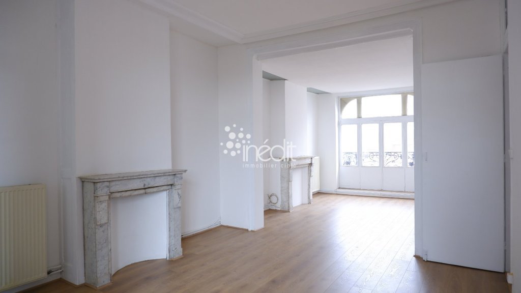 APPARTEMENT T2 - LILLE FIVES - 91.75 m2 - LOUÉ