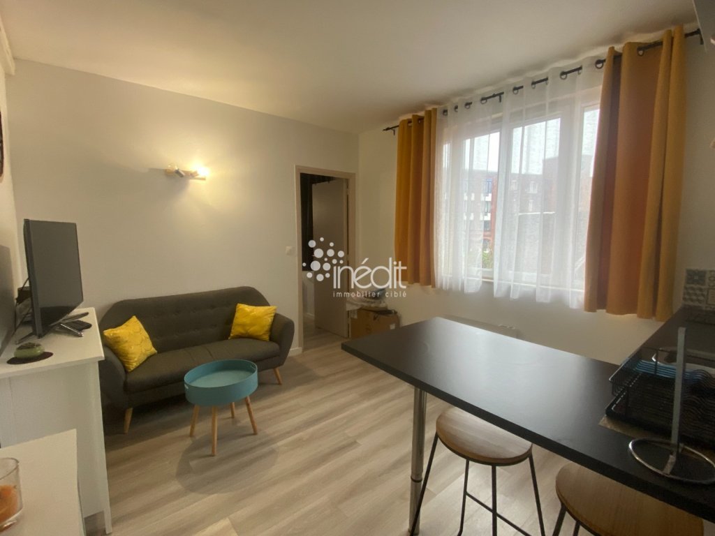 APPARTEMENT T2 - LILLE MOULINS - 25.4 m2 - LOUÉ