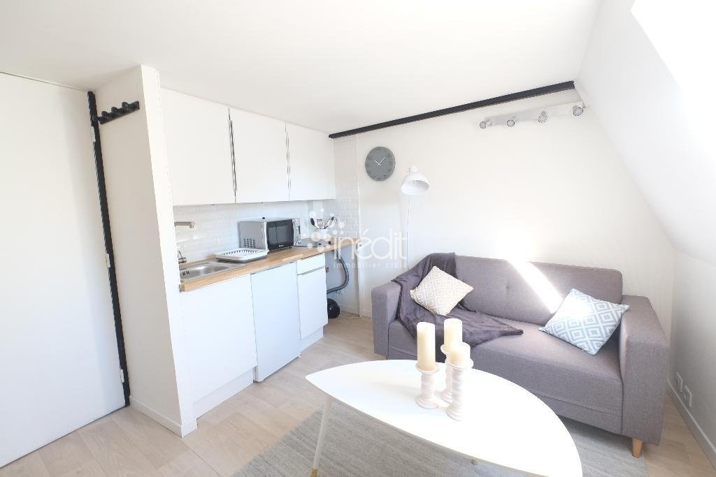 APPARTEMENT T1 - LILLE ST MICHEL - 17.77 m2 - LOUÉ