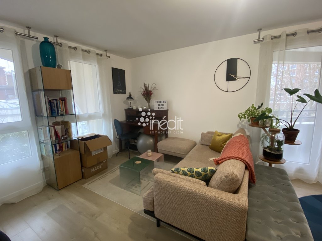 APPARTEMENT T2 - LILLE VAUBAN - 46.9 m2 - LOUÉ