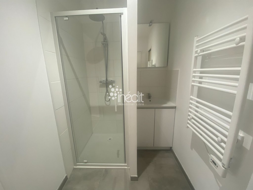 APPARTEMENT T2 - LILLE VAUBAN - 46.49 m2 - LOUÉ
