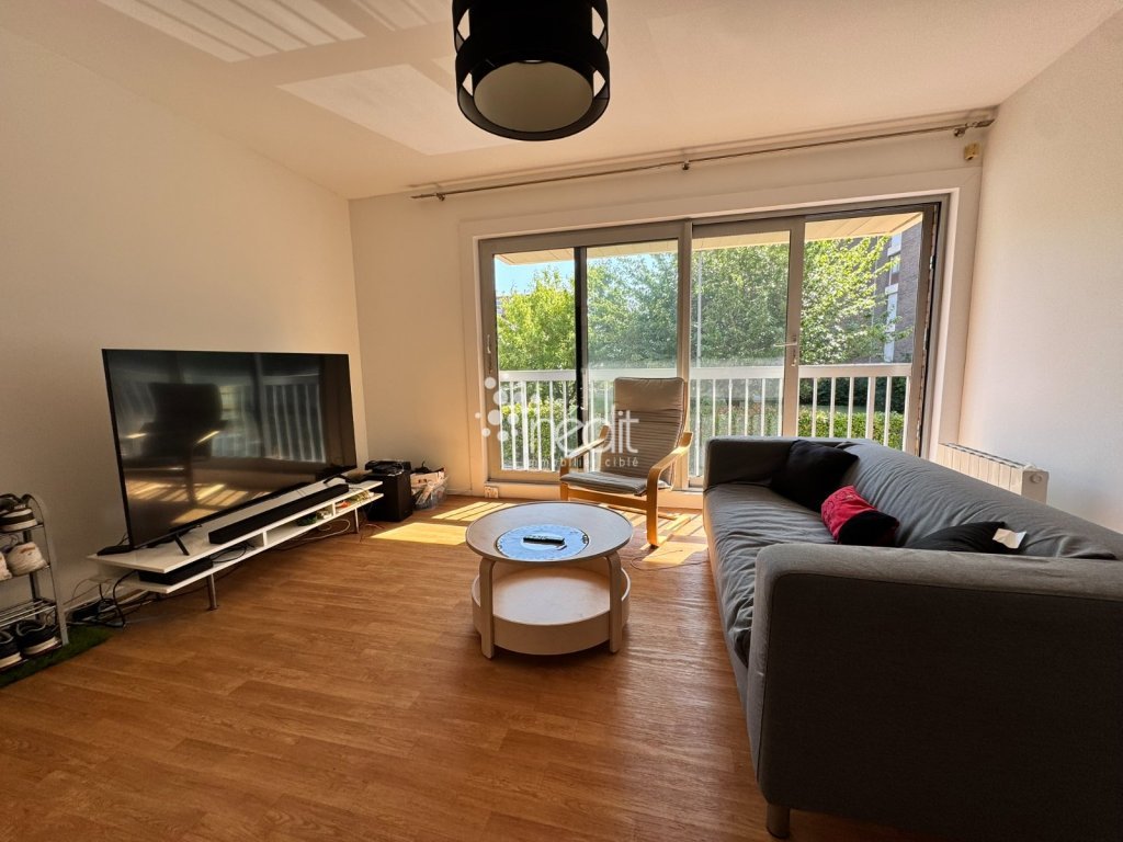 APPARTEMENT T2 A LOUER - LILLE VAUBAN - 42.42 m2 - 795€ charges comprises par mois