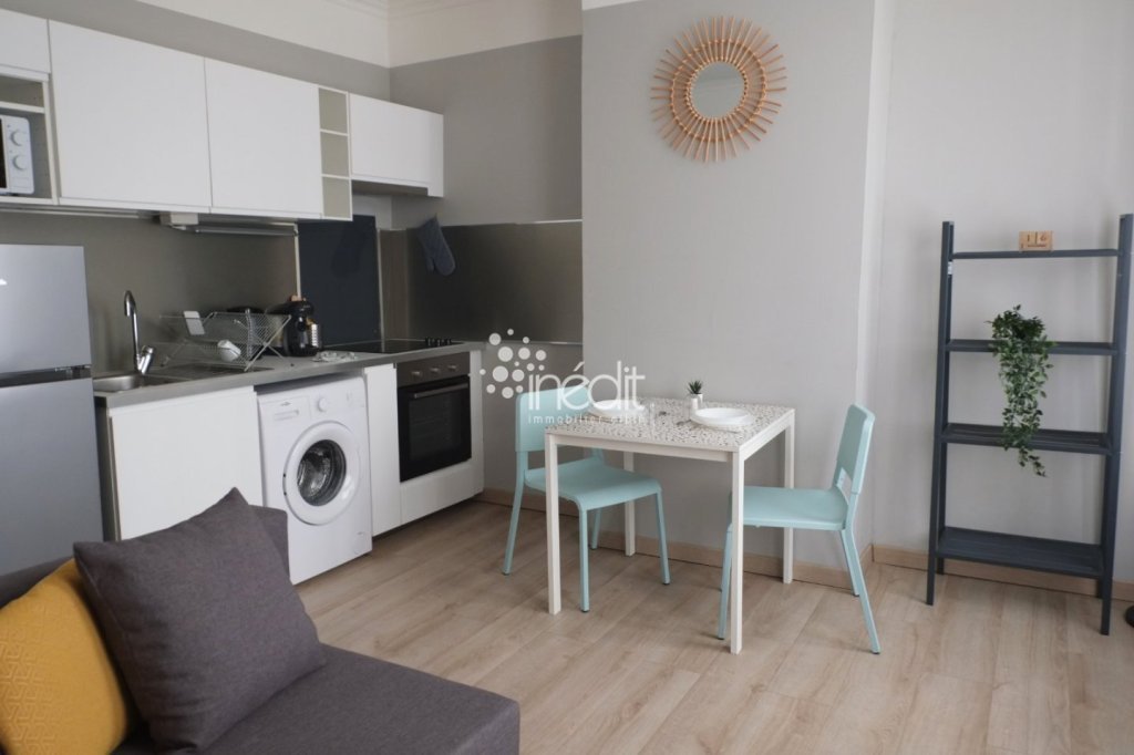 APPARTEMENT T2 - LILLE WAZEMMES - 31.33 m2 - LOUÉ