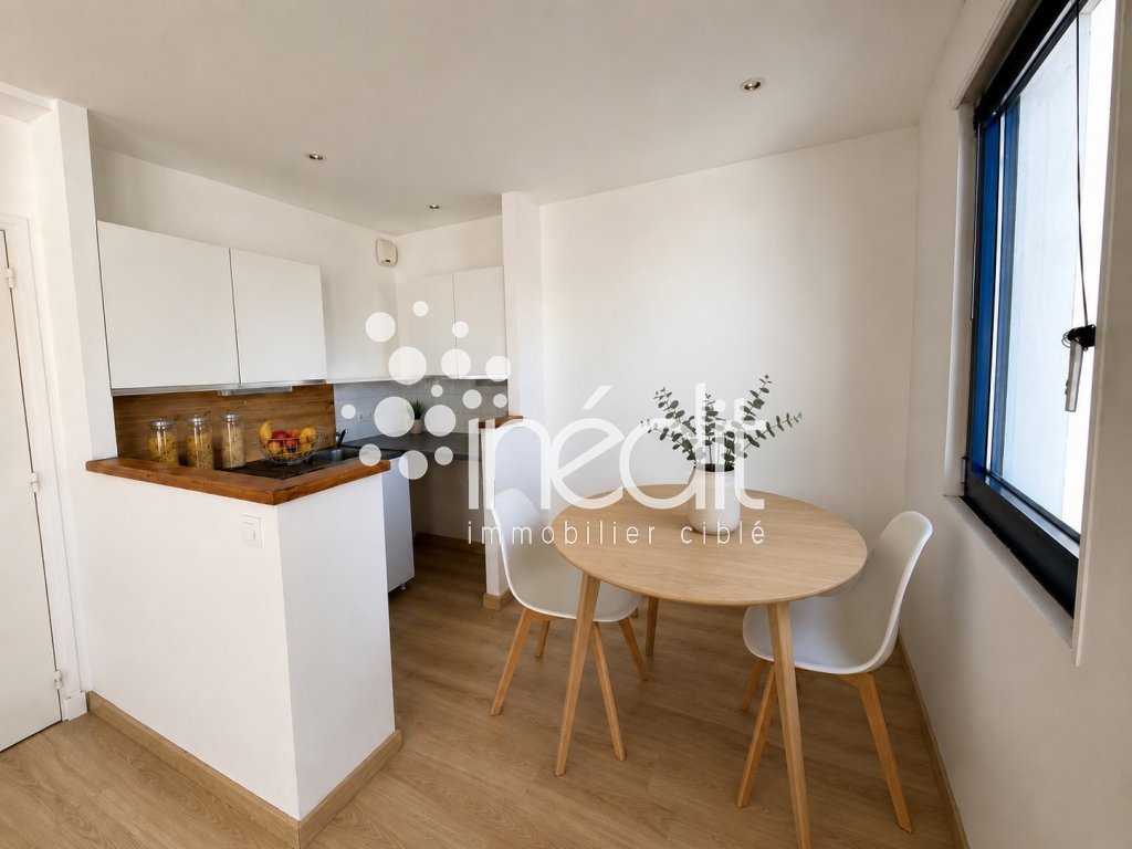 APPARTEMENT T2 A VENDRE - LILLE VIEUX LILLE - 37 m2 - 169 000 &euro;