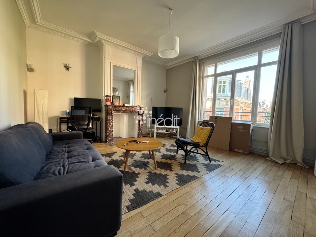 APPARTEMENT T3 - LA MADELEINE - 83.95 m2 - LOUÉ