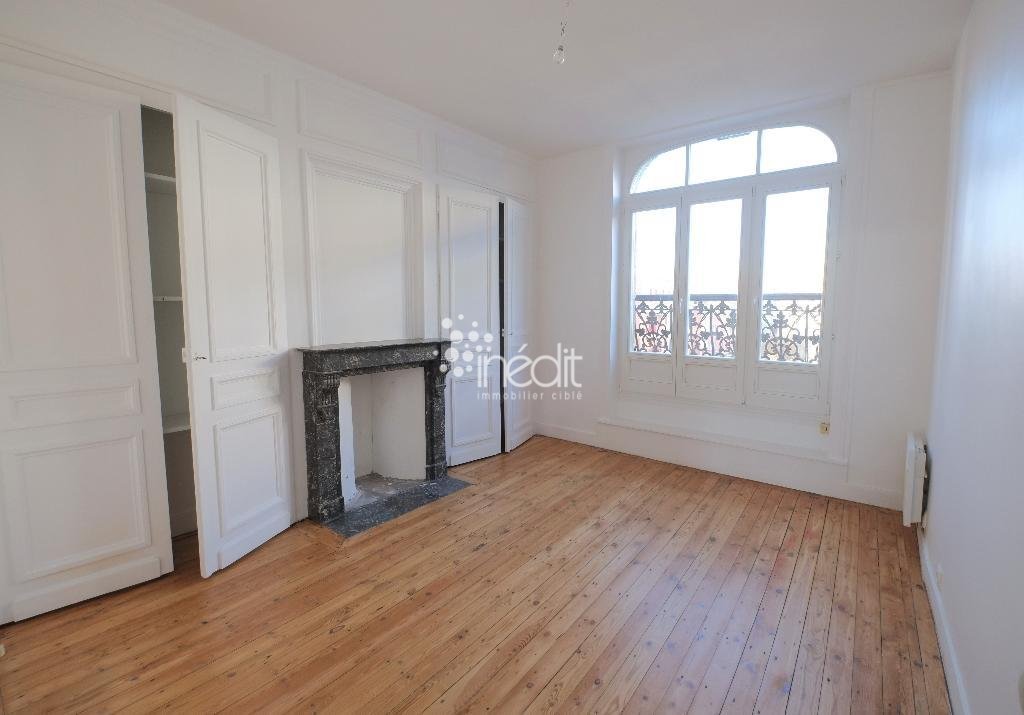 APPARTEMENT T3 - LILLE REPUBLIQUE - 55.3 m2 - LOUÉ