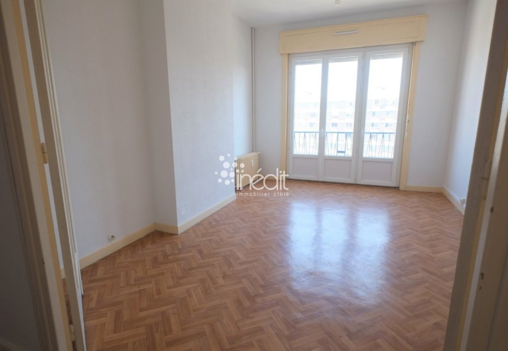 APPARTEMENT T3 - LILLE VAUBAN - 73.51 m2 - LOUÉ