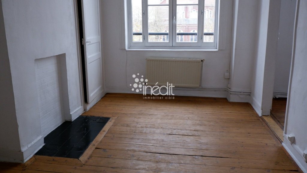 APPARTEMENT T7 - LILLE GAMBETTA - 156 m2 - 300000€