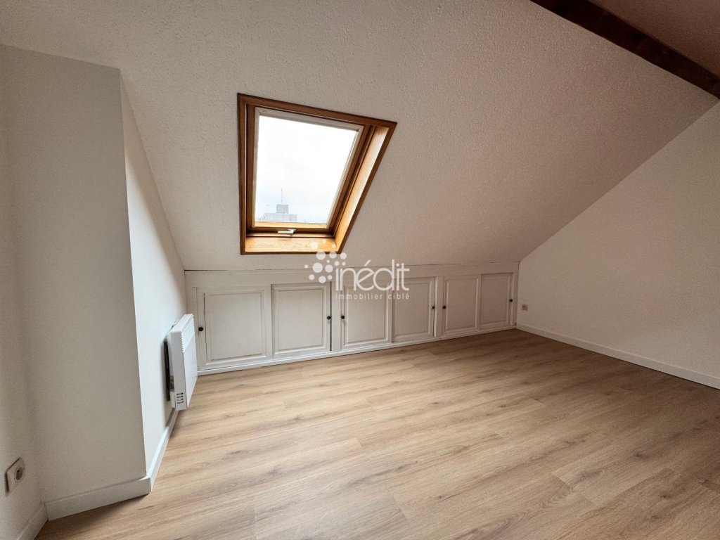 APPARTEMENT T3 - LILLE GAMBETTA - 73 m2 - 184000€