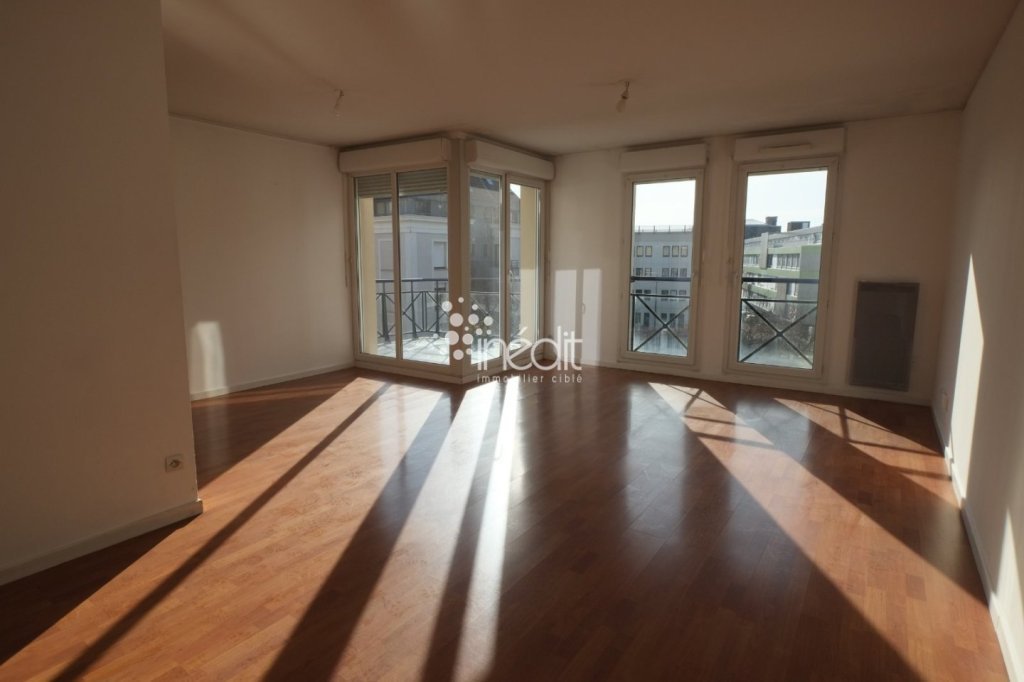APPARTEMENT T4 - LILLE VIEUX LILLE - 93 m2 - LOUÉ