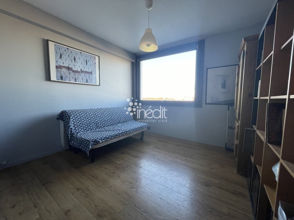 APPARTEMENT T4 - LILLE GAMBETTA - 74 m2 - 201 000 €