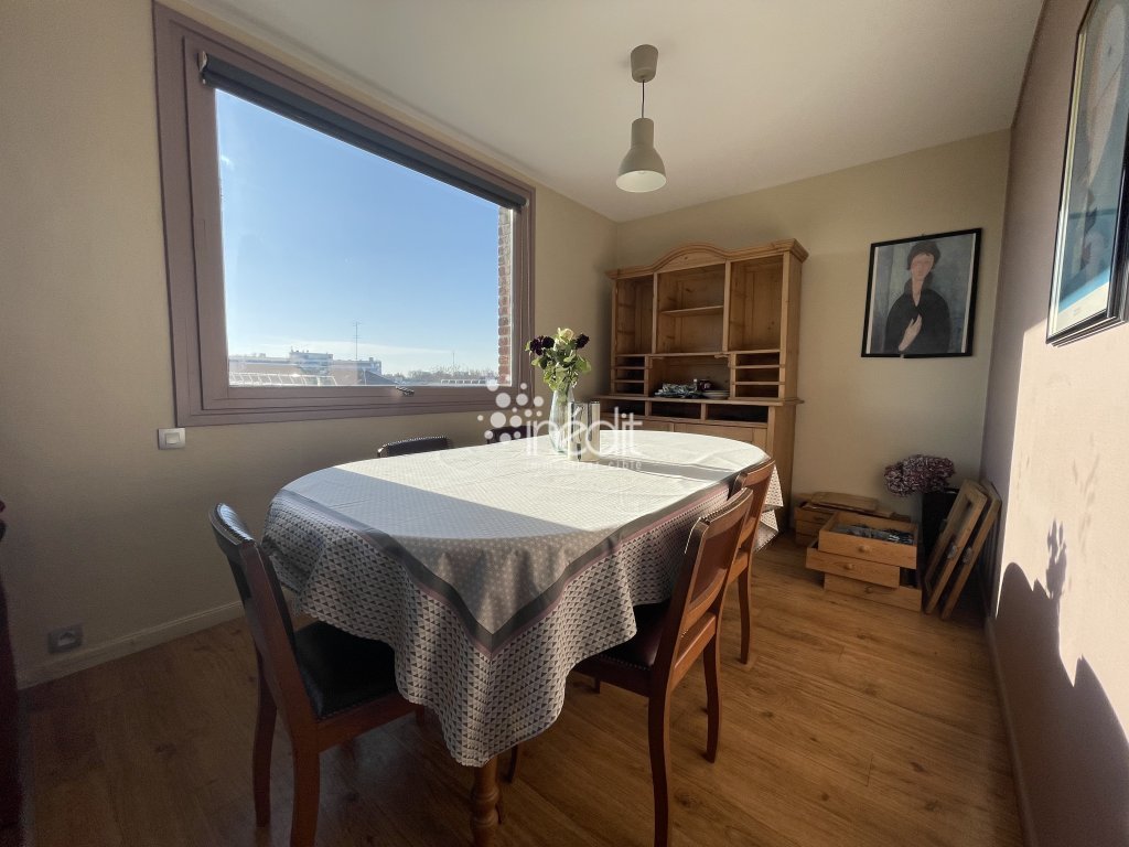 APPARTEMENT T4 - LILLE GAMBETTA - 74 m2 - 201 000 €