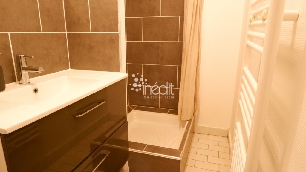 APPARTEMENT T4 - LILLE VAUBAN - 93 m2 - 357 000 €